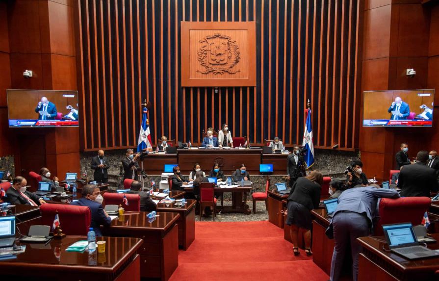 Senado aprueba el Código Penal en primera lectura sin las tres causales ...