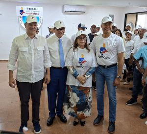 Autoridades PRM en Santiago 