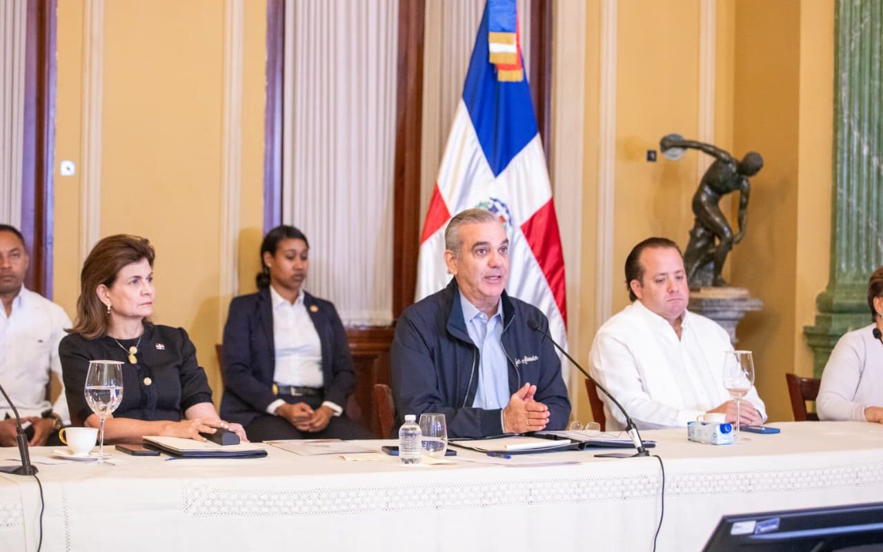 Presidente Abinader dice que la prioridad del Gobierno es salvar vidas ...